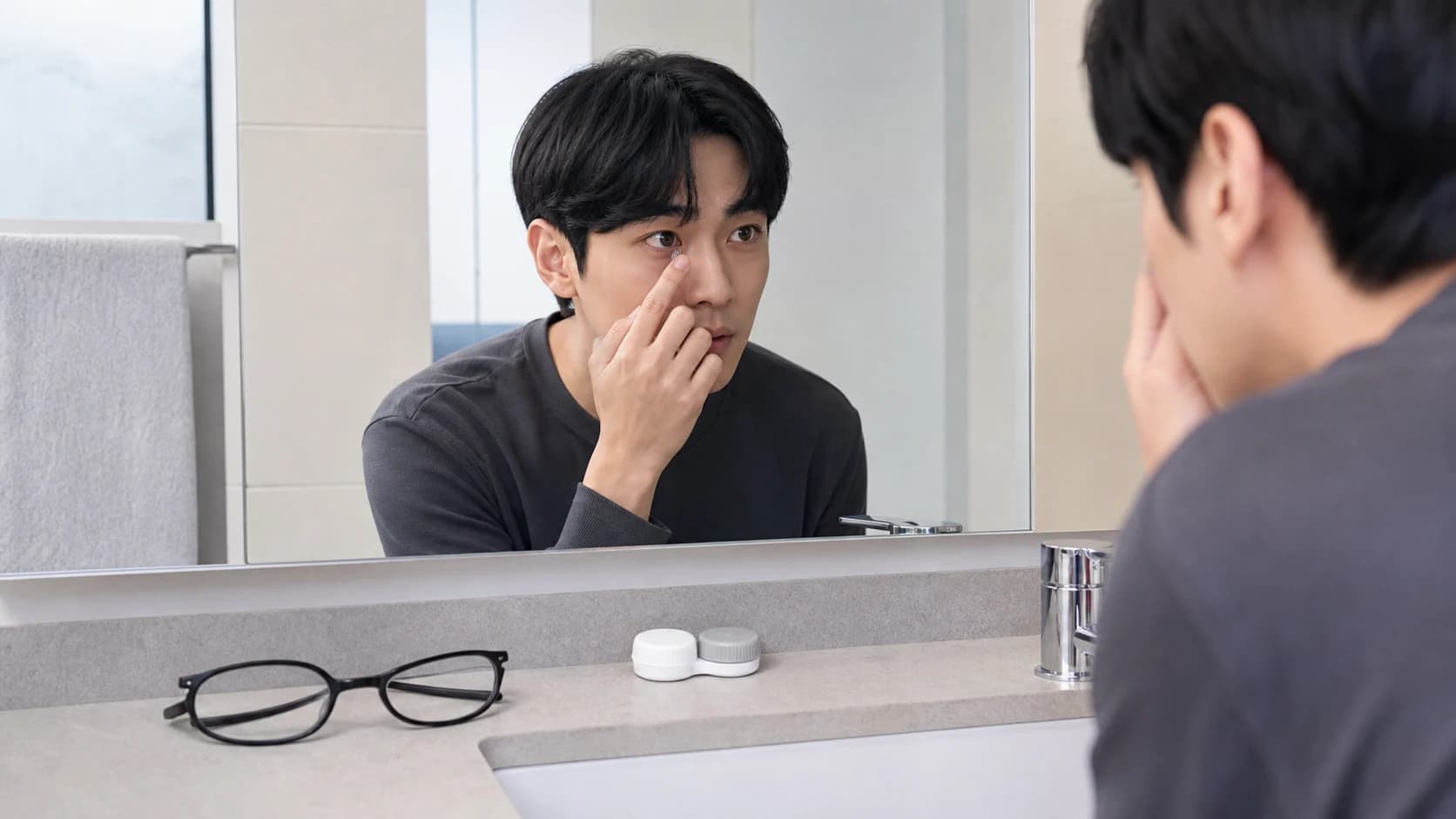 수영 전 렌즈 제거와 물 노출 뒤 렌즈 종류별 처리, 증상 시 재착용 금지 순서